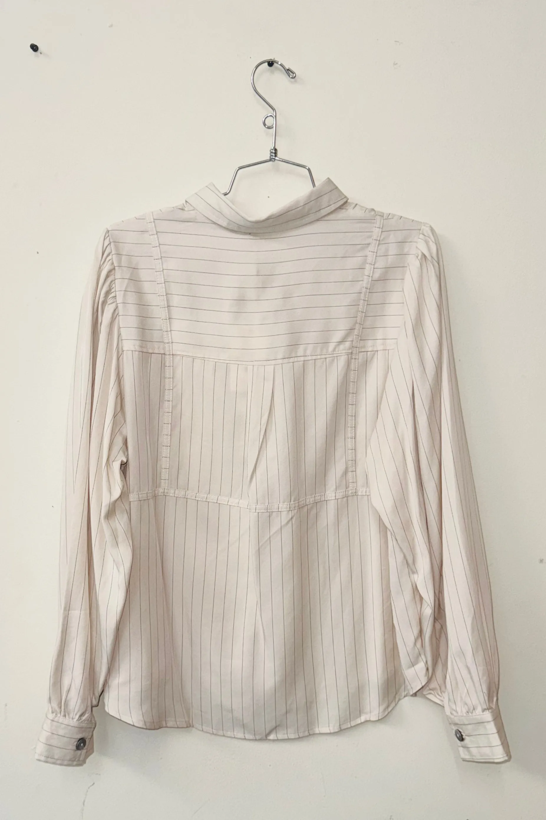SAMPLE #375 - S Baseball Bikini Bod Button Up sold by Fashion Brand Company product image thumbnail 2
