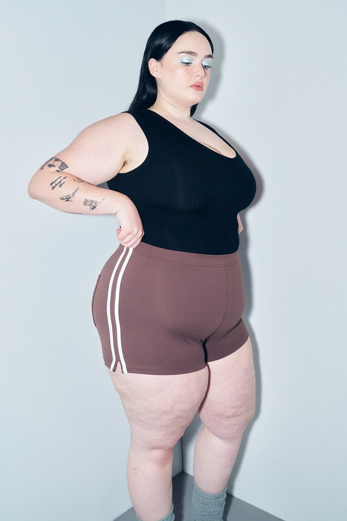 4 left - Sporty Short Shorts Brown sold by Fashion Brand Company product image thumbnail 3