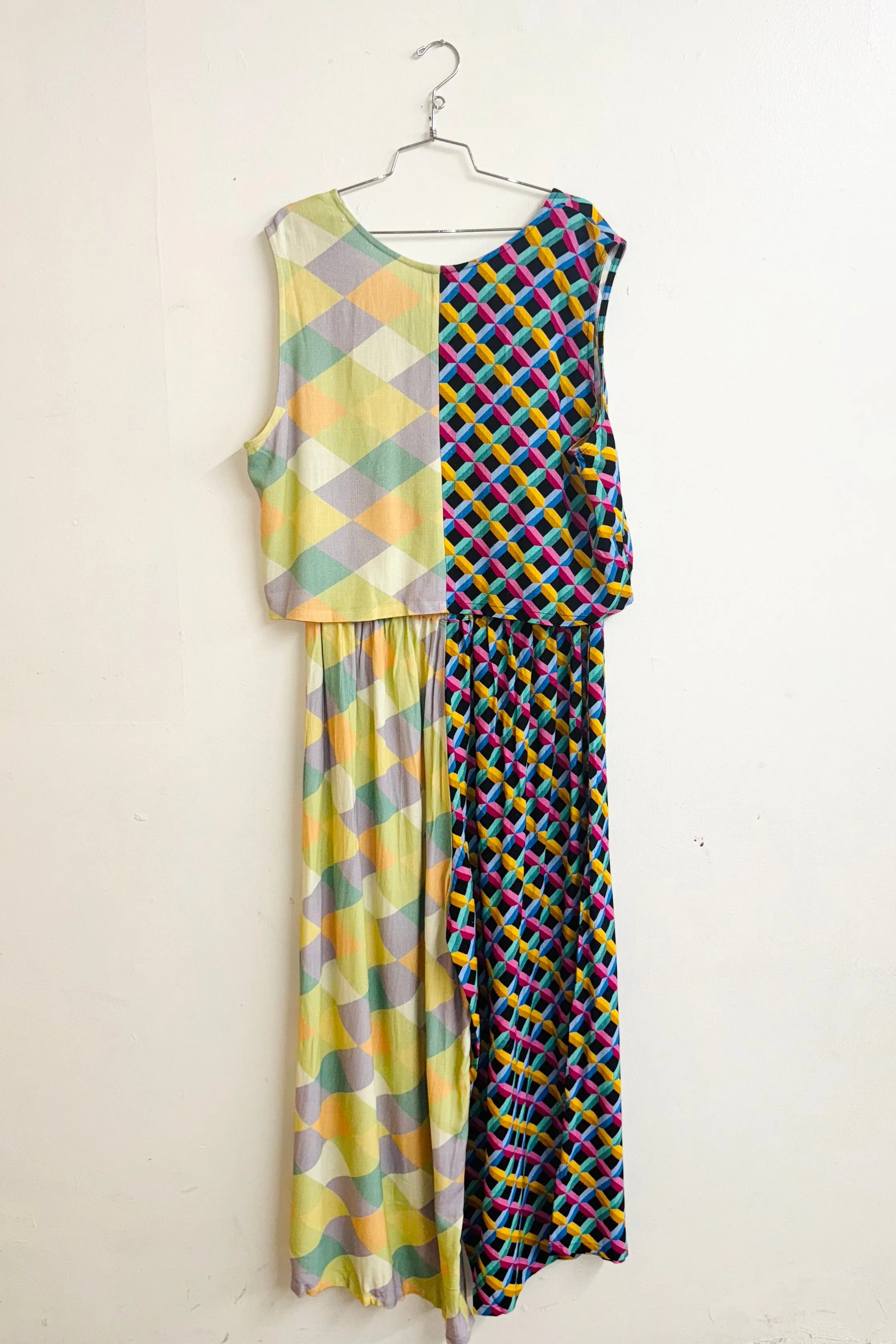 Scrap Linen Set #20 - XL sold by Fashion Brand Company product image thumbnail 2