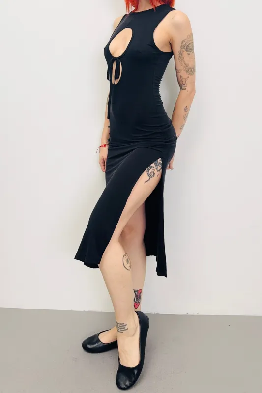 SAMPLE #505 - S Black Stretchy Cupro Keyhole Dress sold by Fashion Brand Company