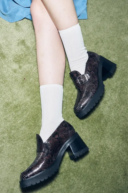 3 left - Donna Loafer Snakeskin made by Fashion Brand Company