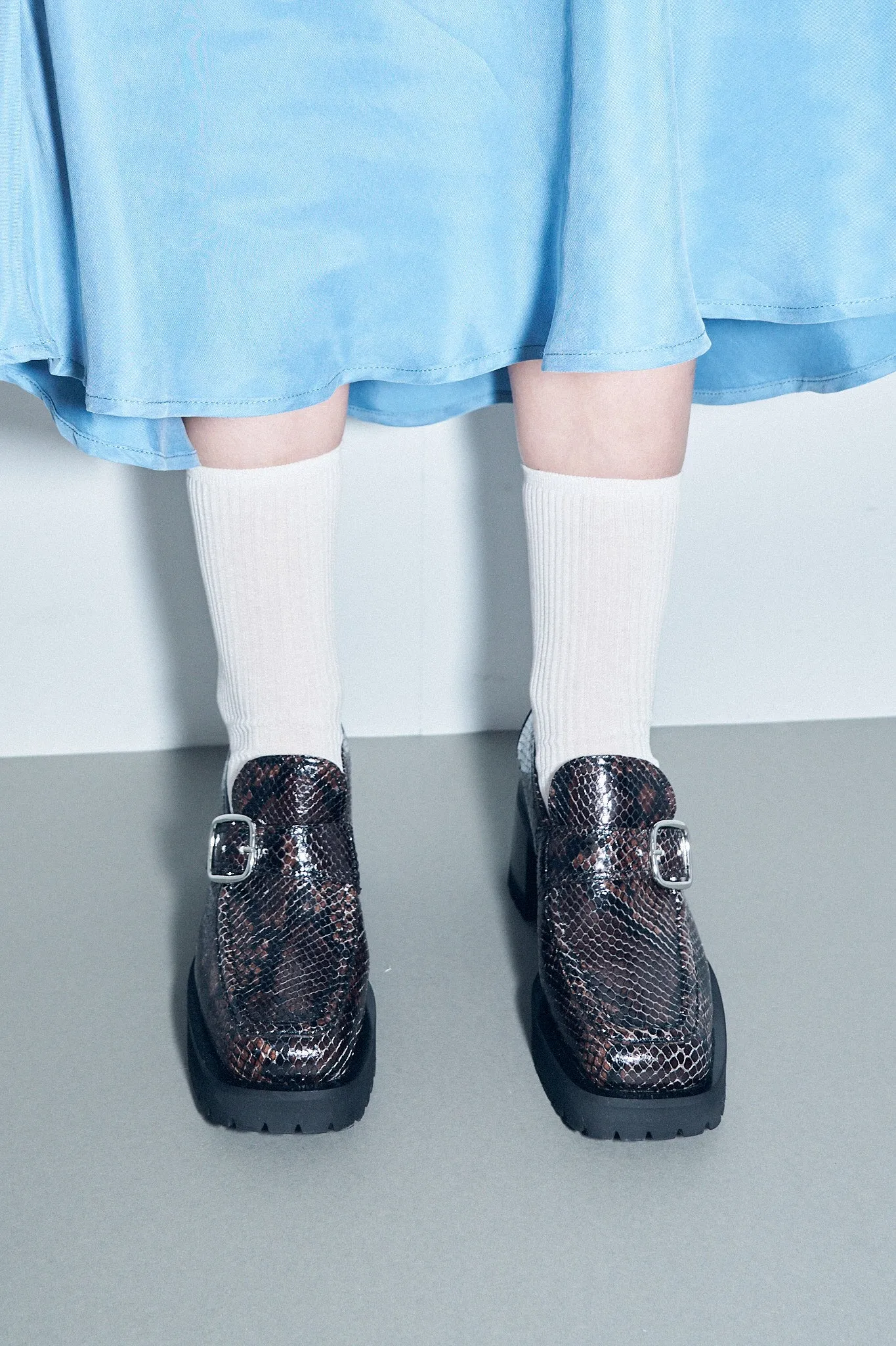 3 left - Donna Loafer Snakeskin sold by Fashion Brand Company product image thumbnail 5
