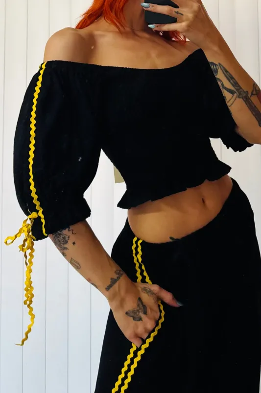 SAMPLE #665 - S Black Ric Rac Smocked Top made by Fashion Brand Company
