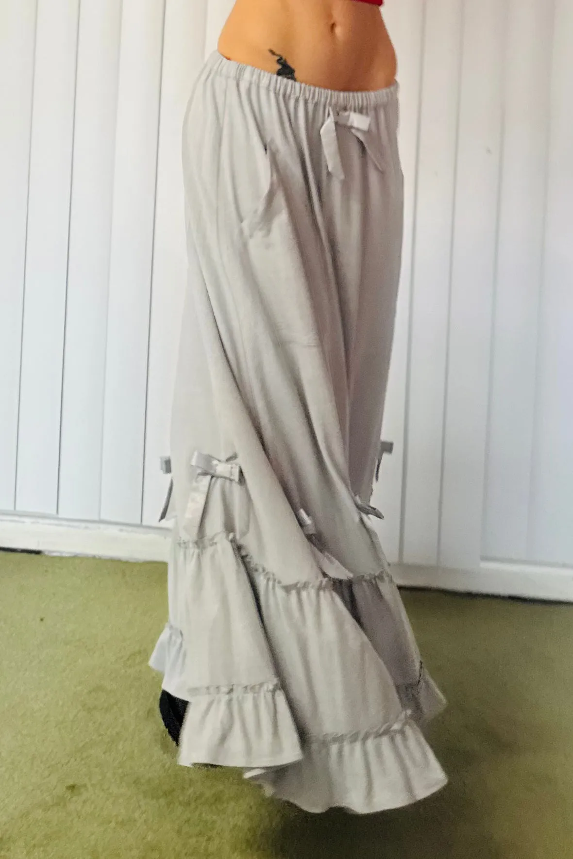 SAMPLE #659 - S Grey Bow Maxi Skirt sold by Fashion Brand Company product image thumbnail 3