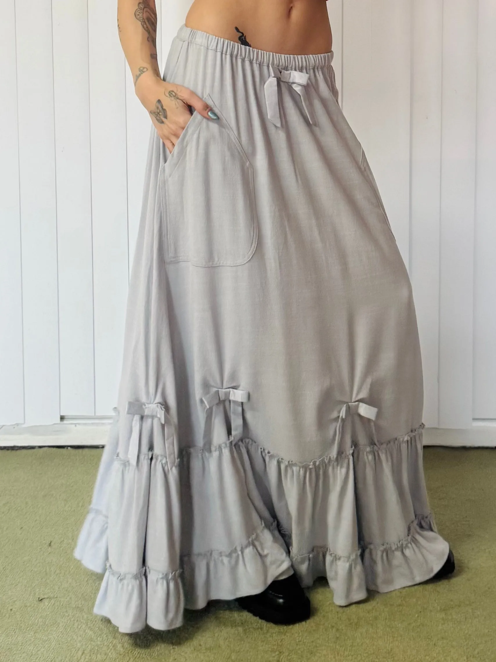 SAMPLE #659 - S Grey Bow Maxi Skirt sold by Fashion Brand Company product image thumbnail 2