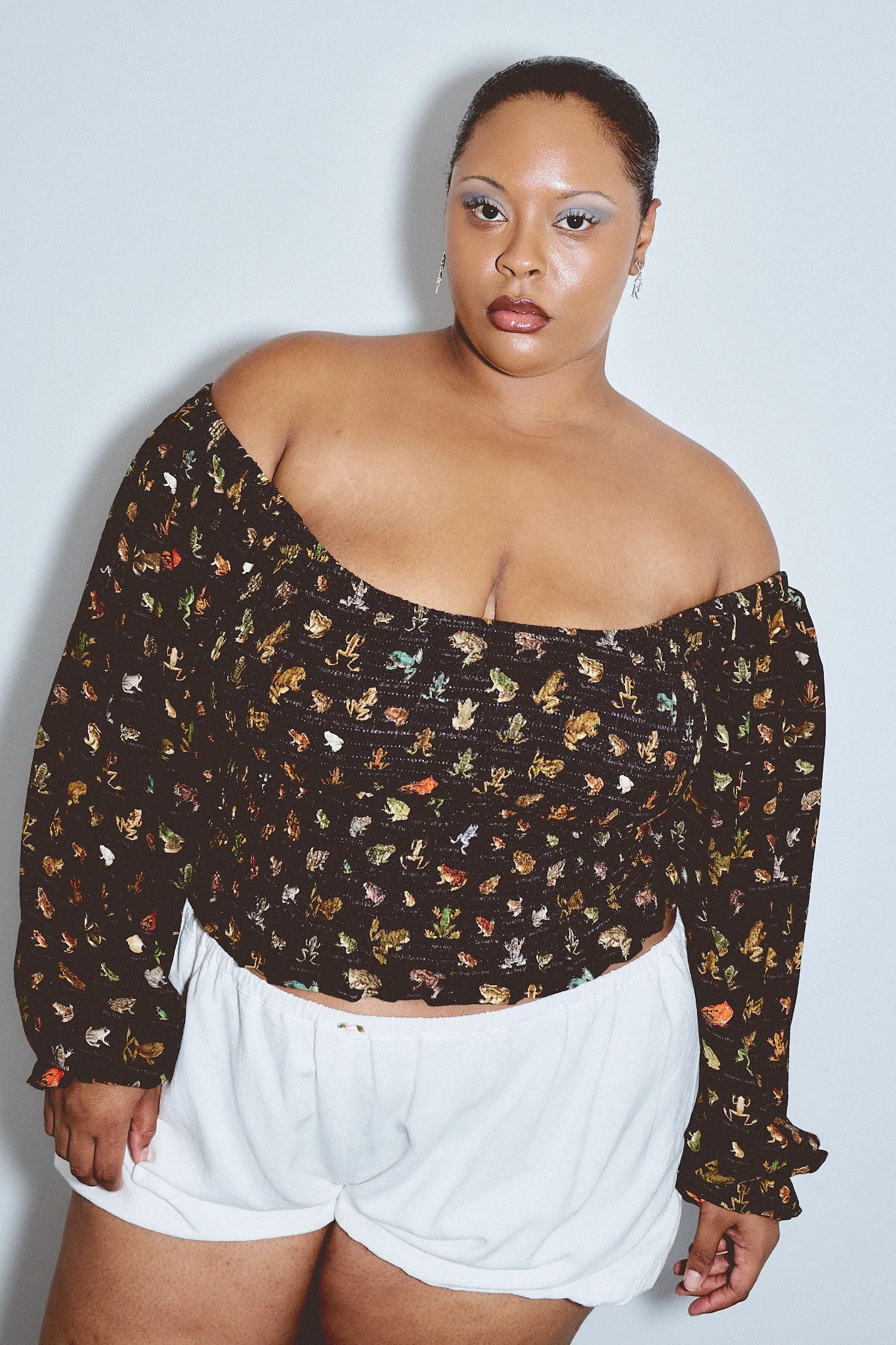 Long Sleeve Smocked Soft Linen Blouse Favorite Frogs sold by Fashion Brand Company product image thumbnail 3