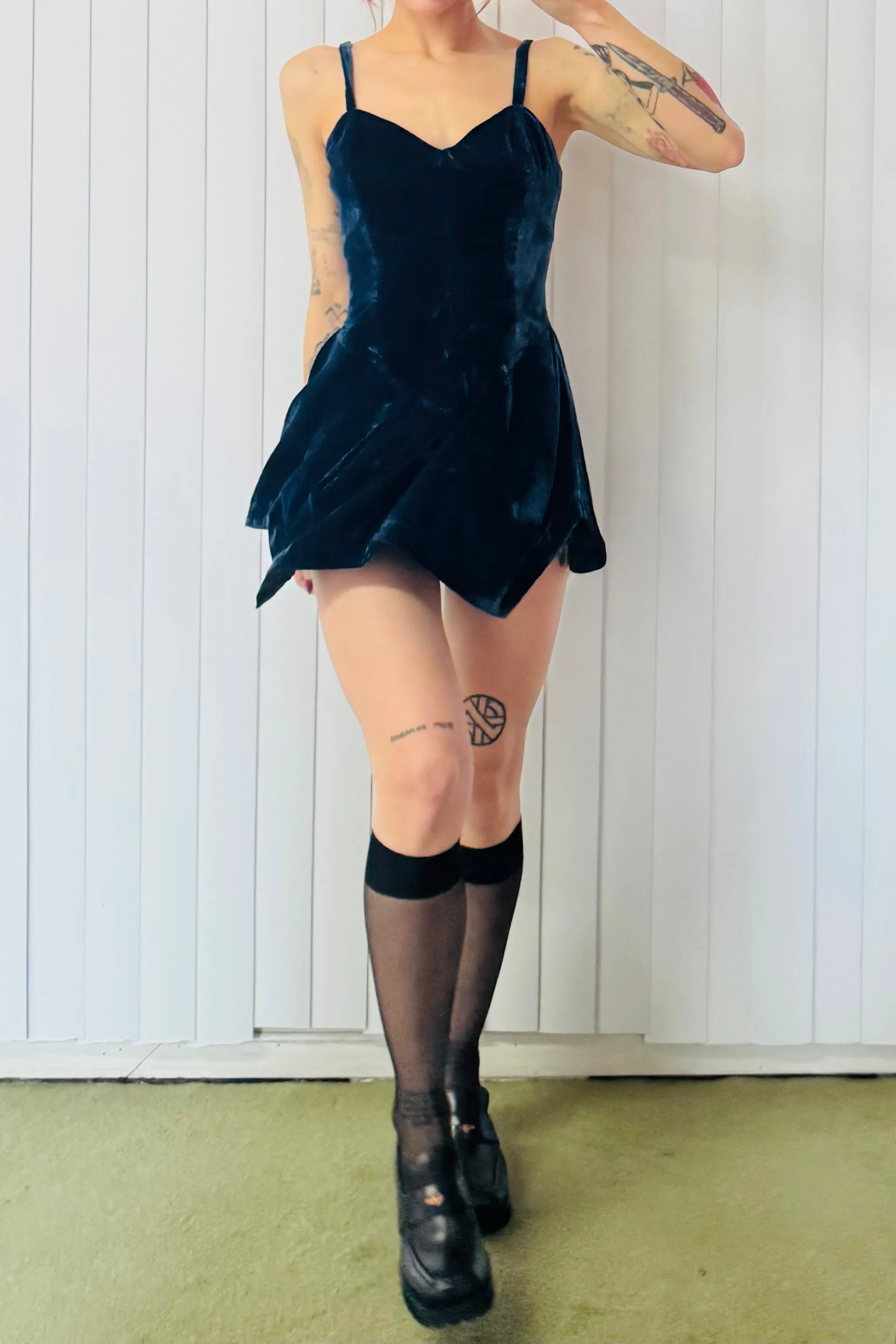 SAMPLE #814 - S Blue Velvet Leaf Fairyi Dress sold by Fashion Brand Company product image thumbnail 3