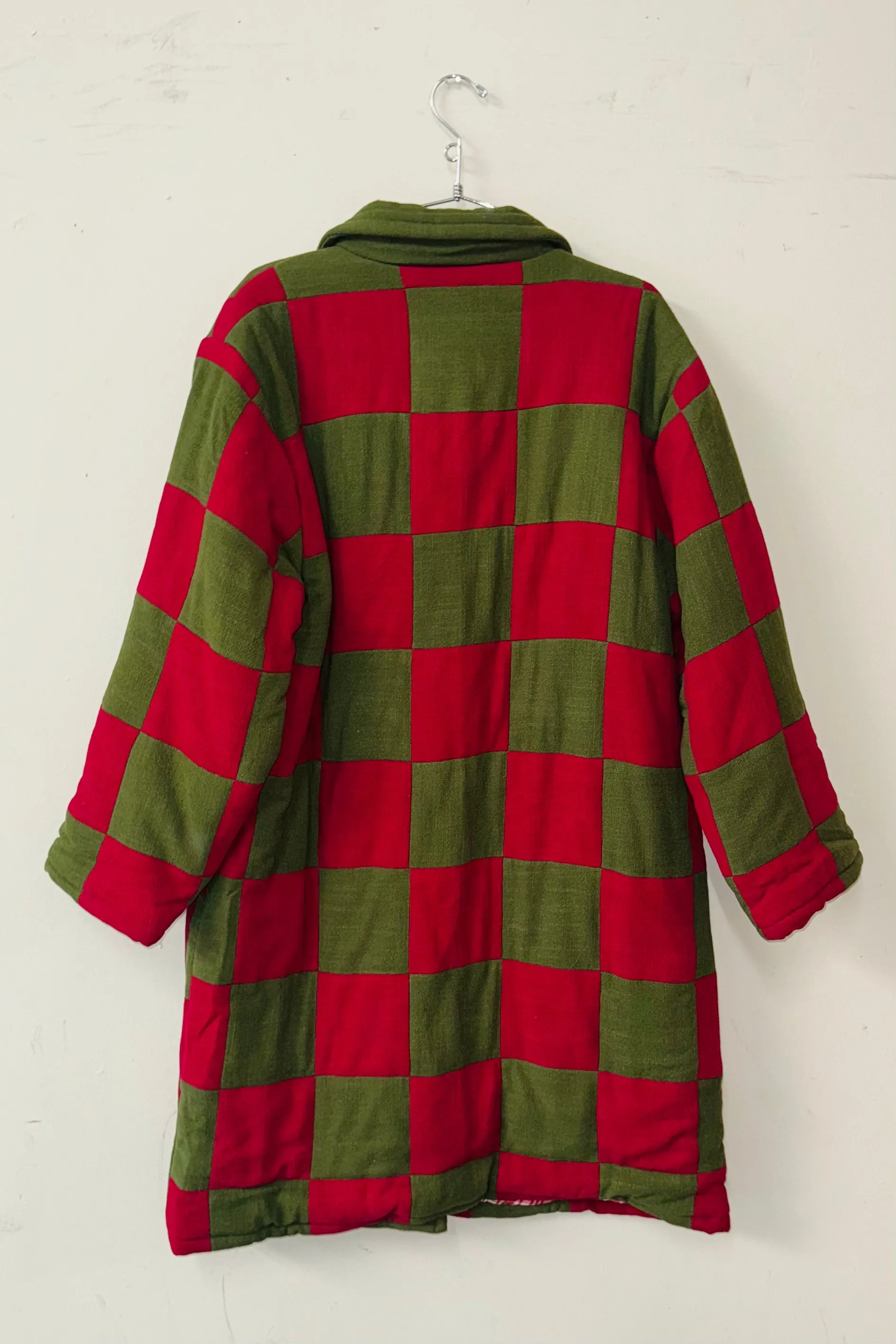 #17 M/L Scrap Chessboard Quilted Coat Moss/Red sold by Fashion Brand Company product image thumbnail 3
