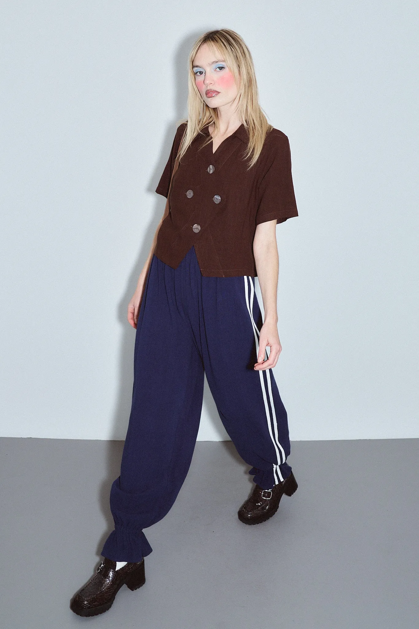 Long Bloomers Soft Linen Navy Sporty sold by Fashion Brand Company product image thumbnail 3