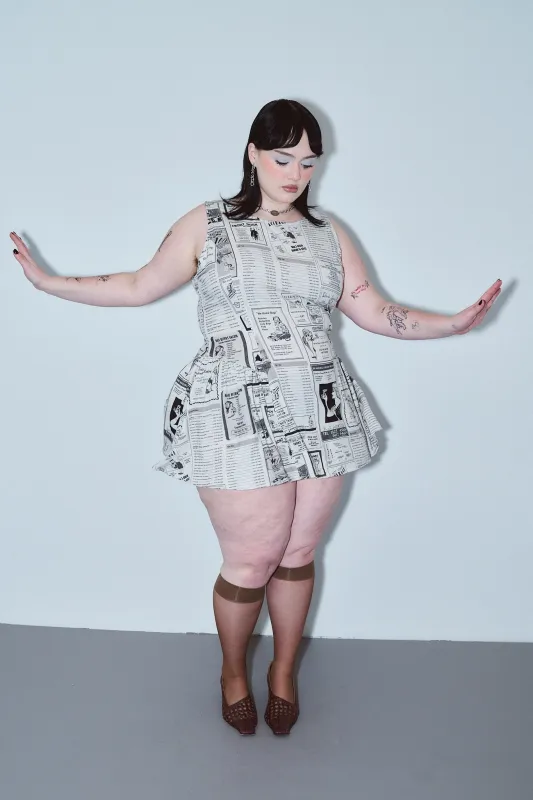 Barefoot mini Dress Soft Linen White Pages made by Fashion Brand Company