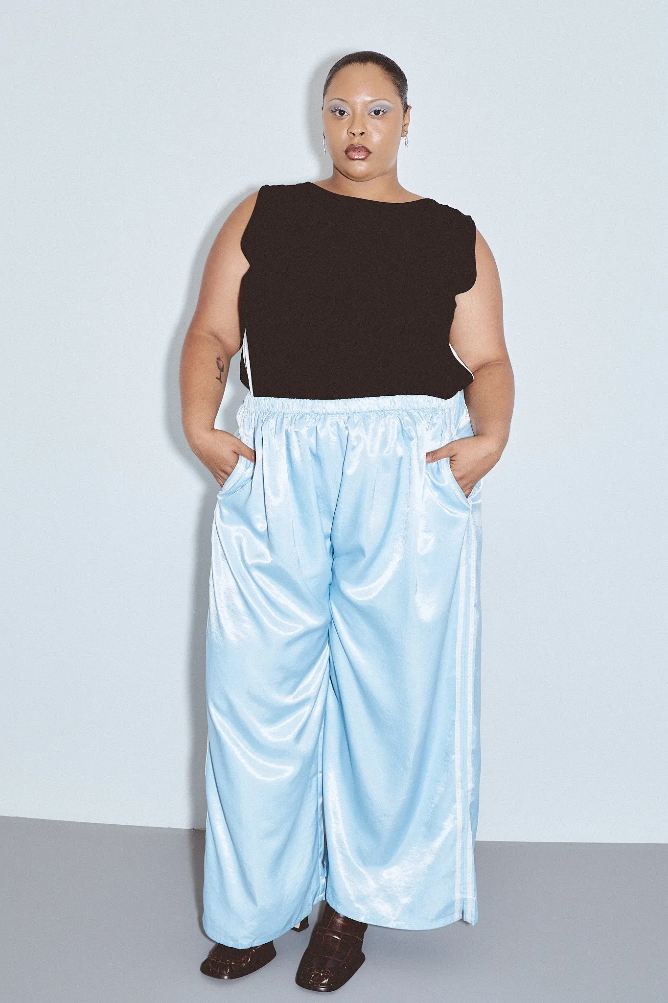 Shift Tank Soft Linen Sporty Spice Black sold by Fashion Brand Company product image thumbnail 4