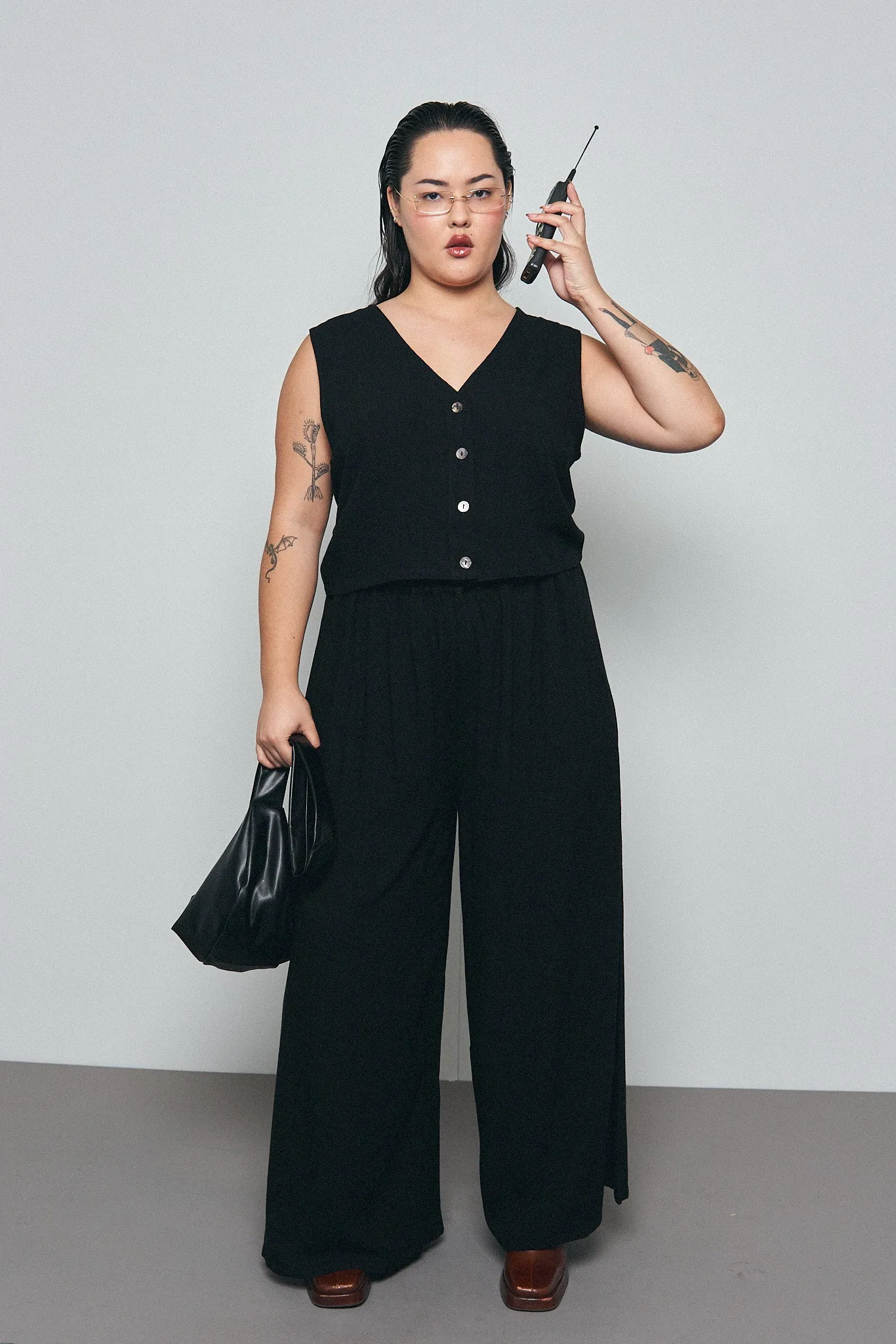 Soft Linen Vest and Wide leg Pants Set Black sold by Fashion Brand Company product image thumbnail 3