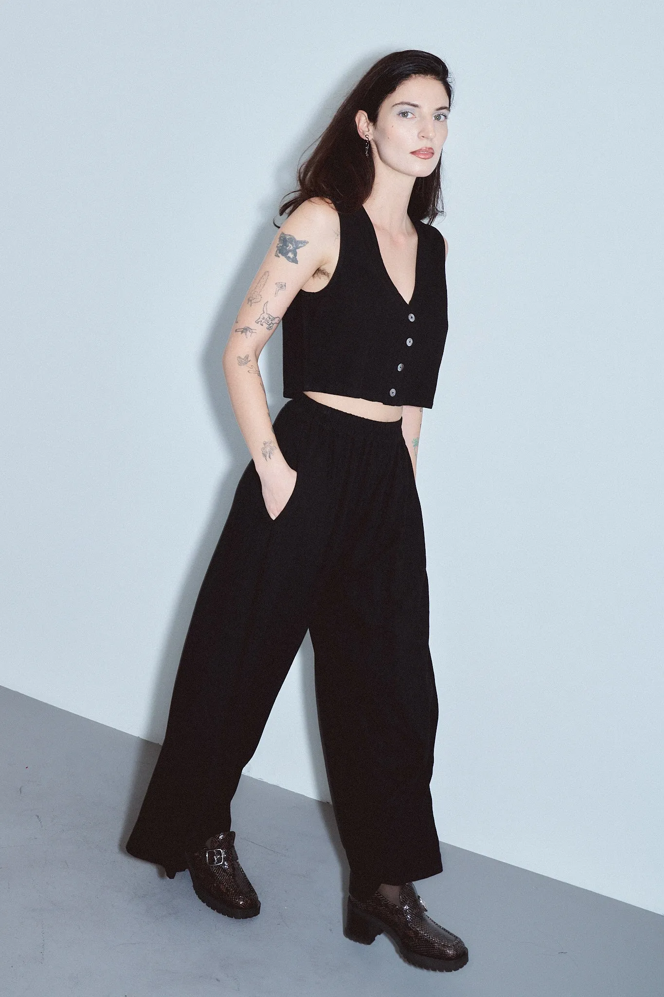 Soft Linen Vest and Wide leg Pants Set Black sold by Fashion Brand Company product image thumbnail 4