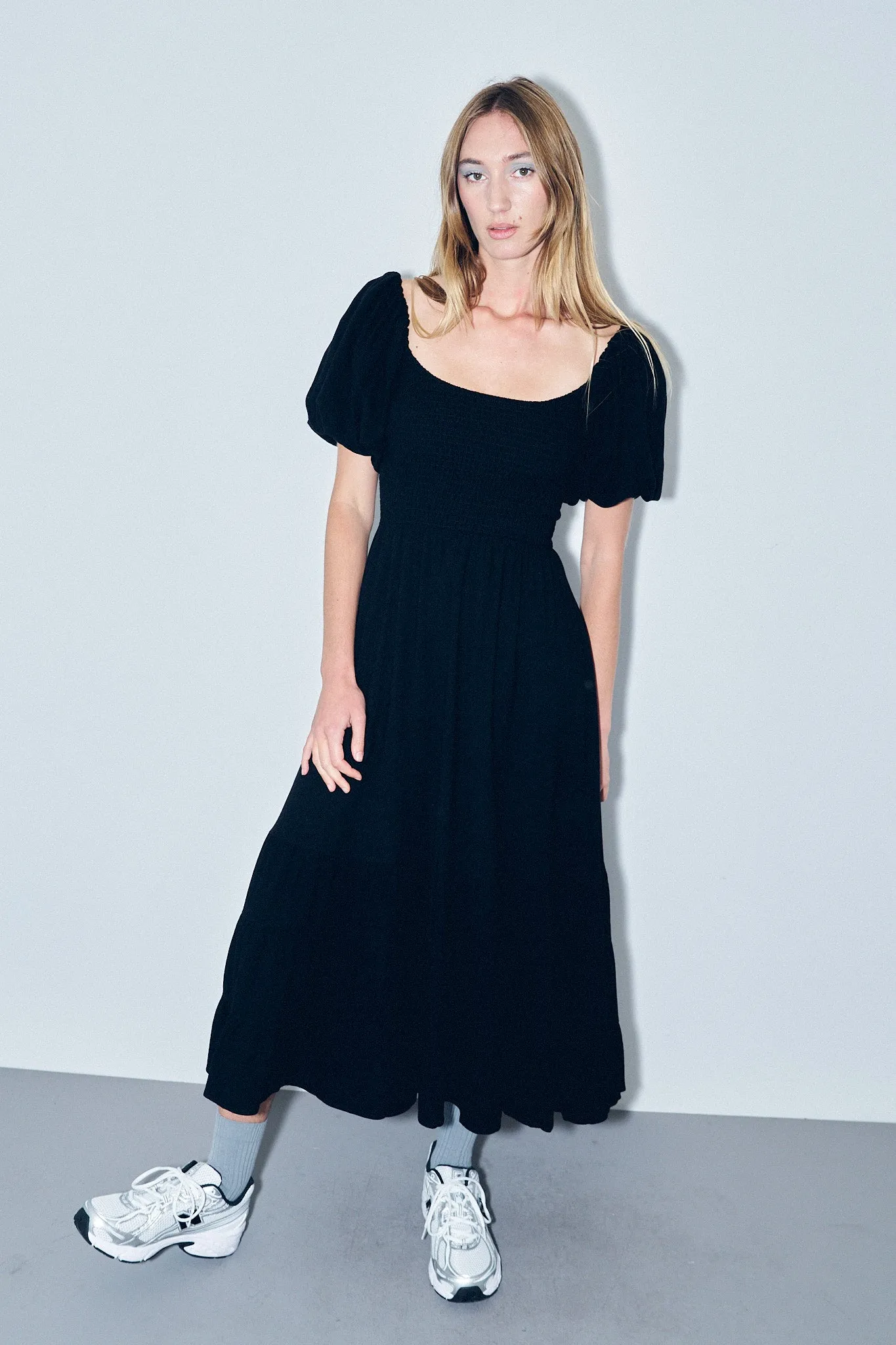 Picnic Gown Soft Linen Black sold by Fashion Brand Company product image thumbnail 2