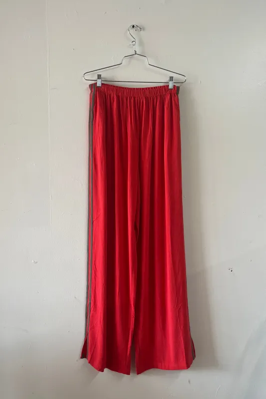#5: L Scrap Sporty Lazy Pants Soft Linen - Red / Army Green made by Fashion Brand Company