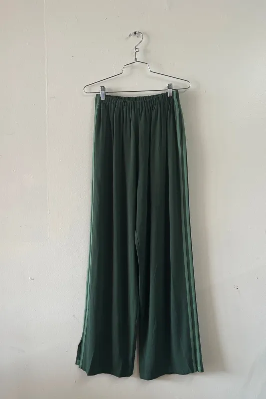 #30: M Scrap Sporty Lazy Pants Soft Linen - Forest Green / Mid Green made by Fashion Brand Company