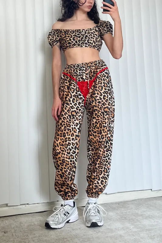 SAMPLE #51 - S Soft Linen Wench Top - Leopard made by Fashion Brand Company