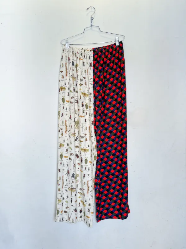 #45: XL Scrap Split Print Lazy Pants - Bugs / Diamond made by Fashion Brand Company