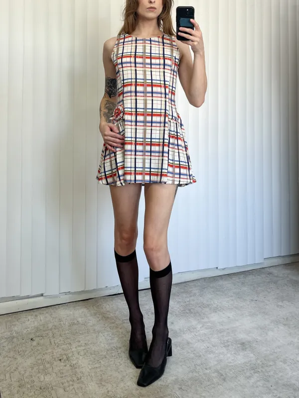 SAMPLE #142 - S Barefoot Mini Dress Plaid - Off White made by Fashion Brand Company
