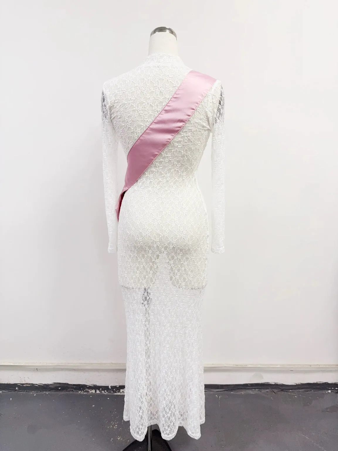SAMPLE #315 - XS/S Sheer Lace Winner Sash Long Sleeve Maxi Dress - White sold by Fashion Brand Company product image thumbnail 3