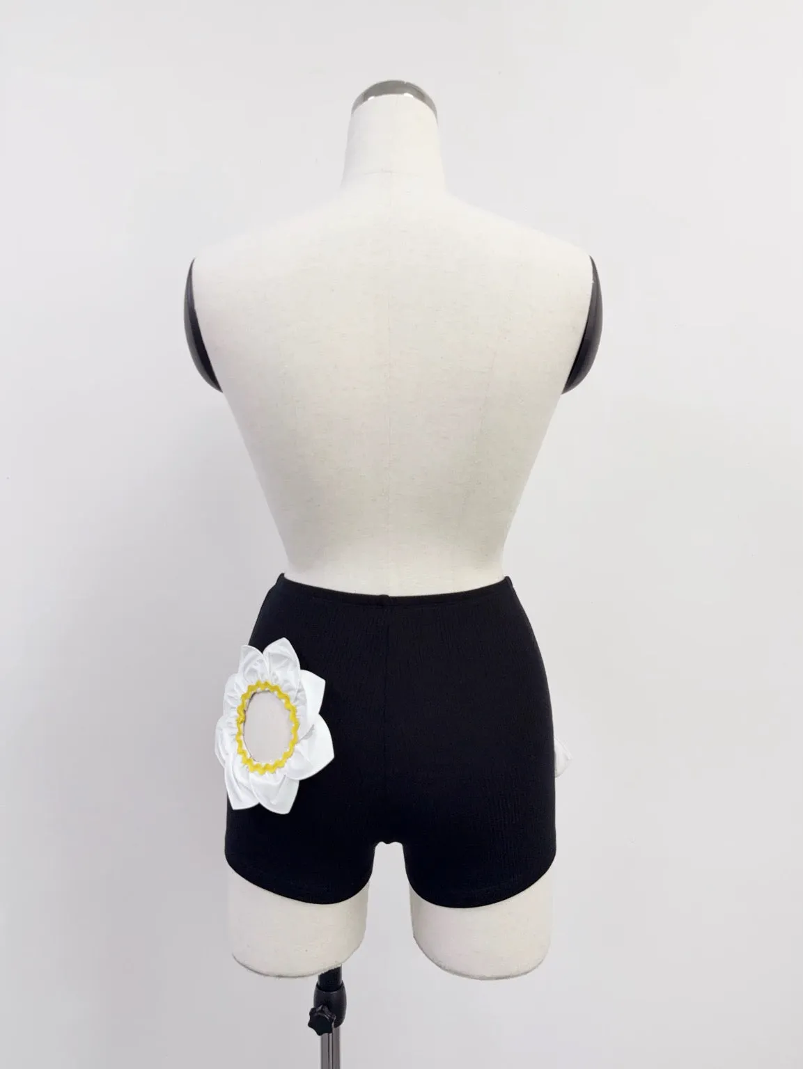 SAMPLE #312 - S Flower Cutout Tencel Rib Short Shorts - Black sold by Fashion Brand Company product image thumbnail 3