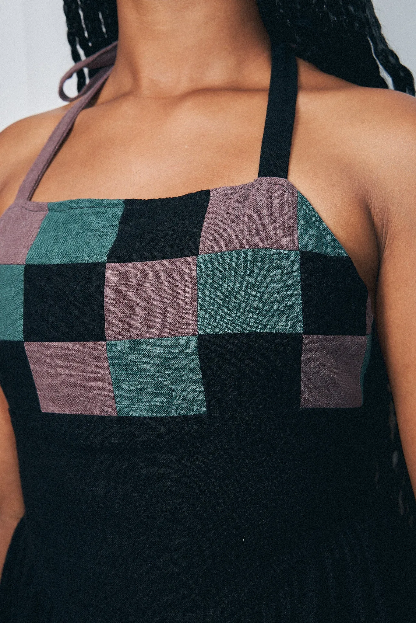 Mama Mia Linen Apron Dress Black/Green sold by Fashion Brand Company product image thumbnail 4