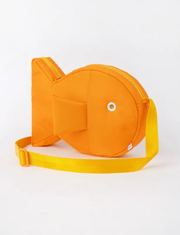 Goldfish Purse made by Mokuyobi
