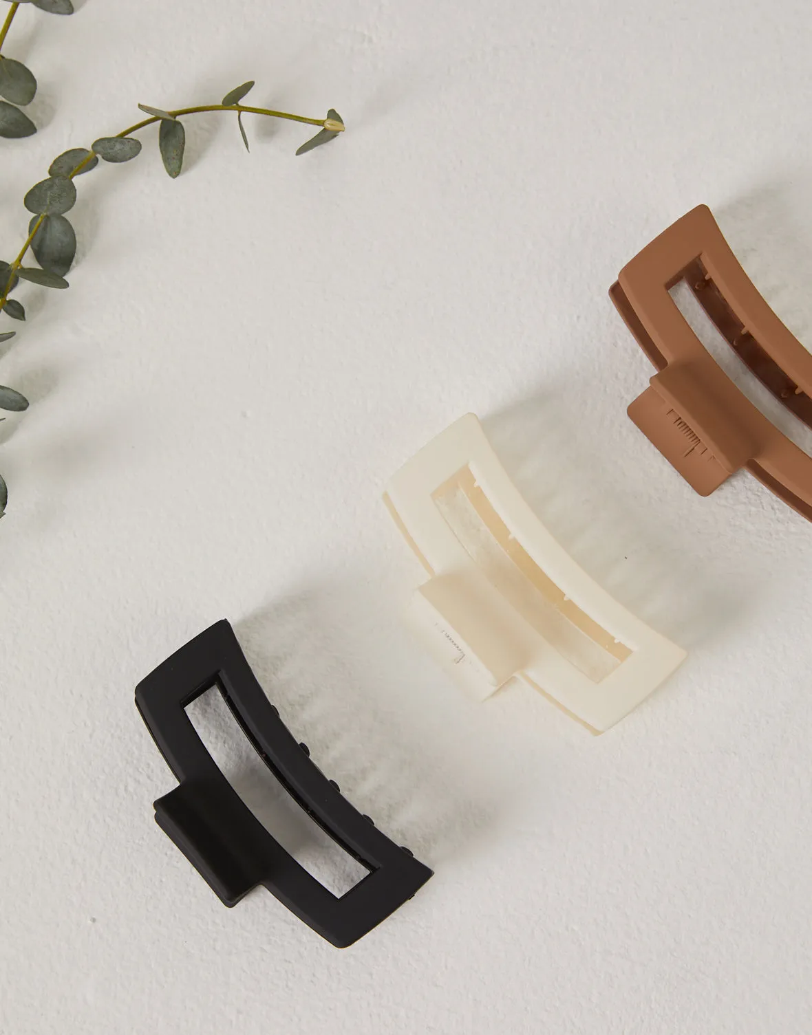 Modern Rectangular Claw Clip sold by 2020 Ave product image thumbnail 4