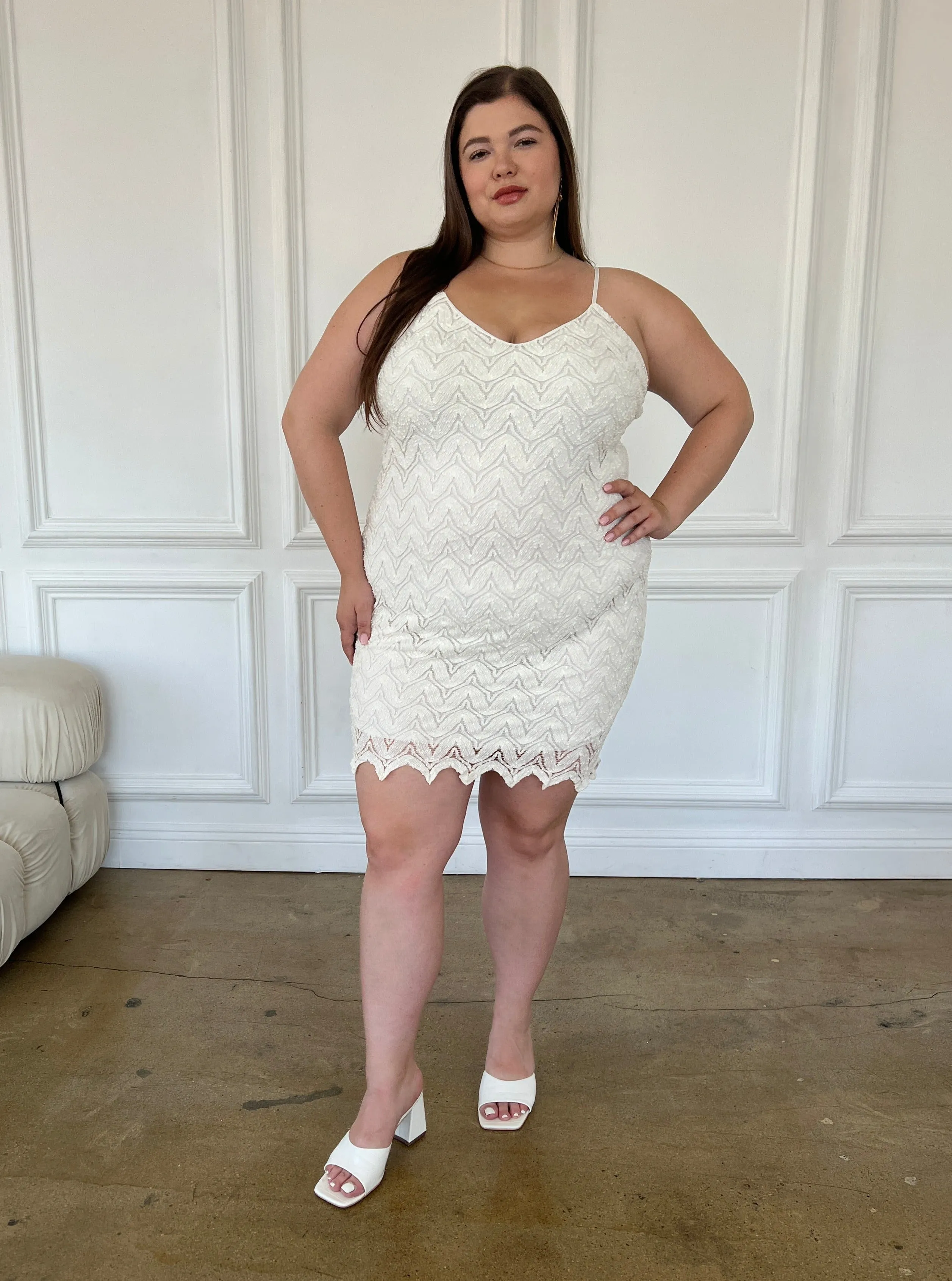 Plus Size Lace Bodycon Dress sold by 2020 Ave product image thumbnail 2