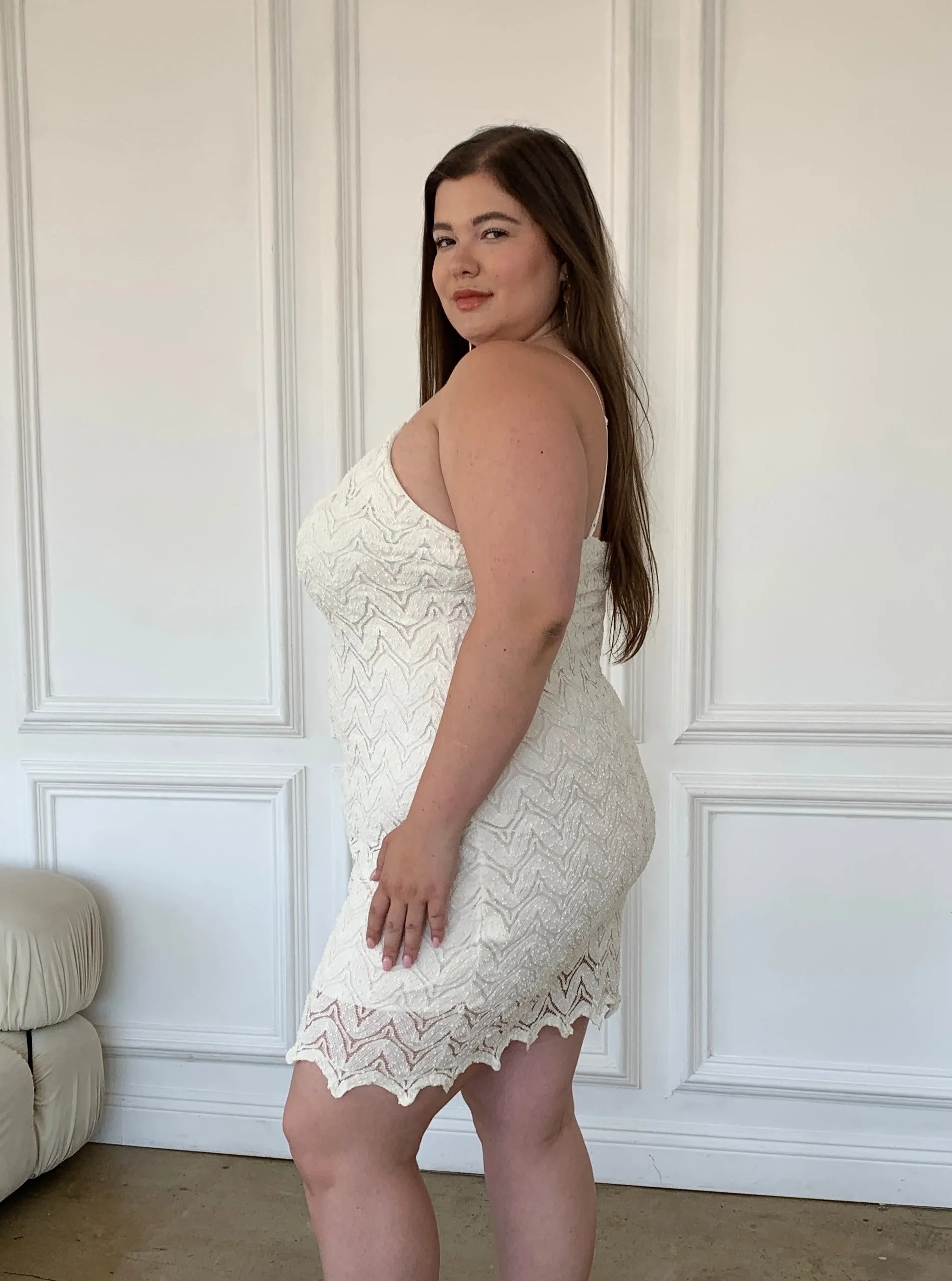 Plus Size Lace Bodycon Dress sold by 2020 Ave product image thumbnail 4