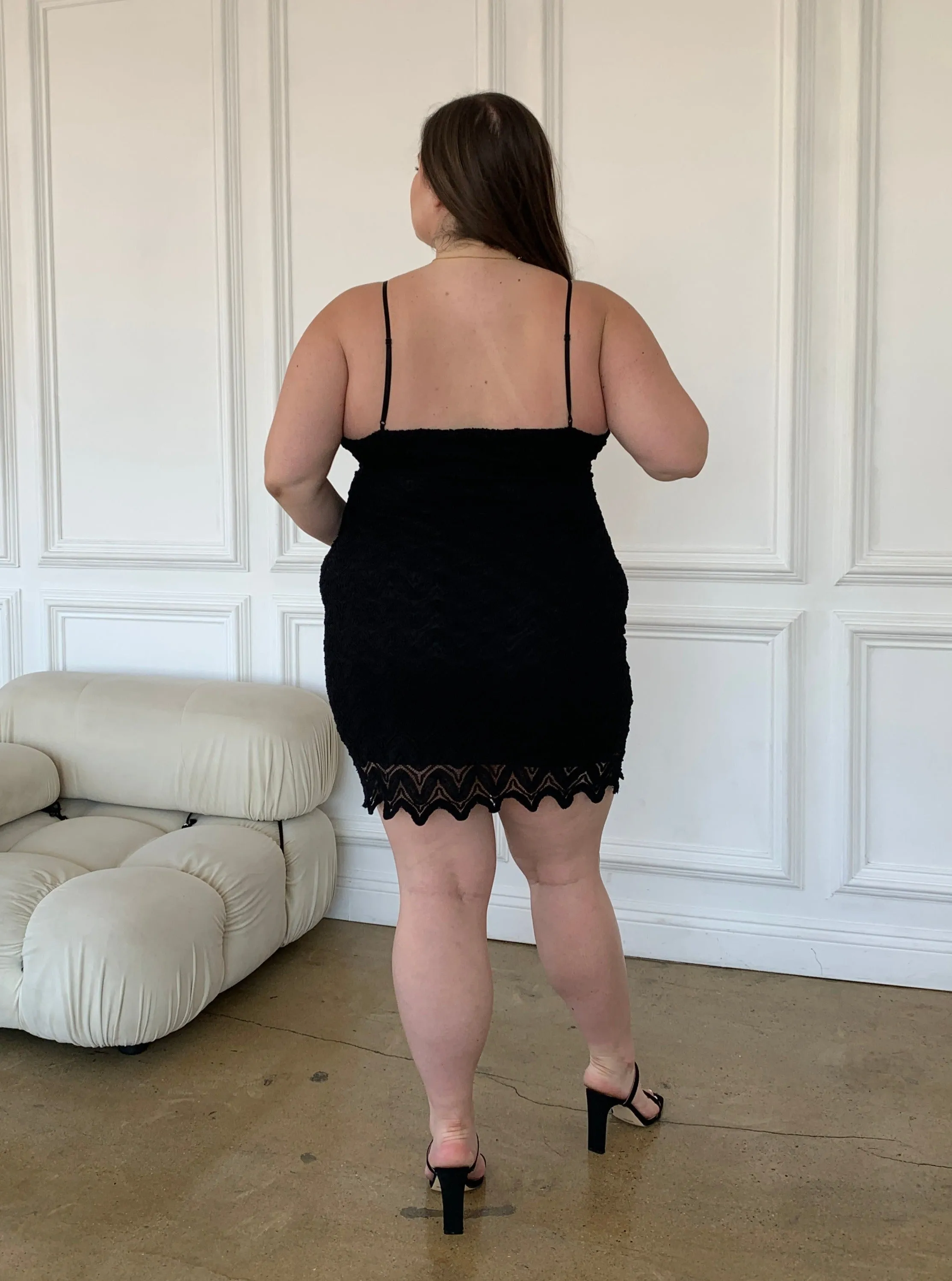 Plus Size Lace Bodycon Dress sold by 2020 Ave product image thumbnail 5