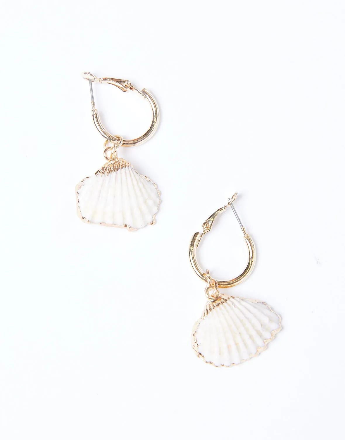 Golden Shell Hoop Earrings sold by 2020 Ave product image thumbnail 3