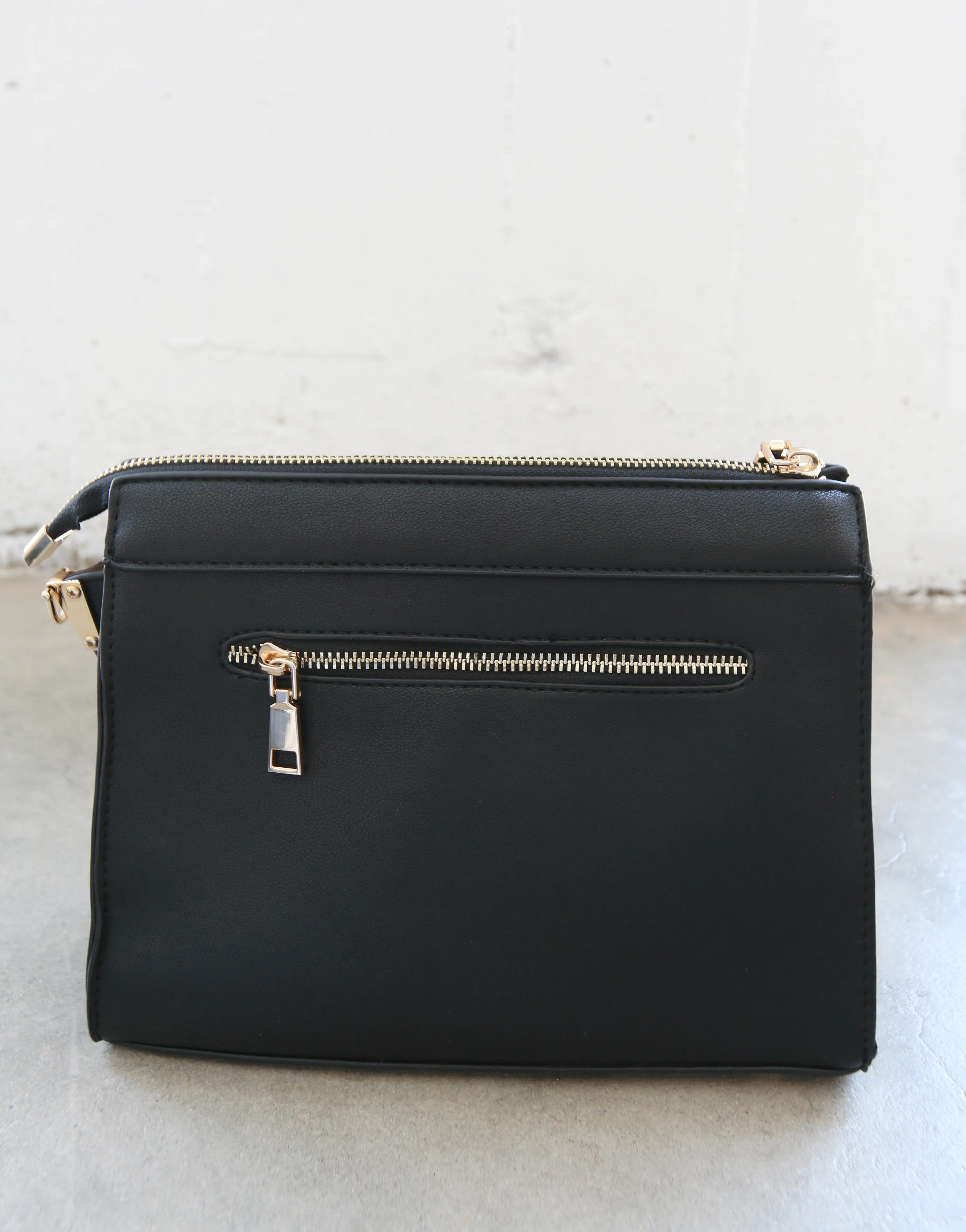 On The Go Woven Clutch sold by 2020 Ave product image thumbnail 4