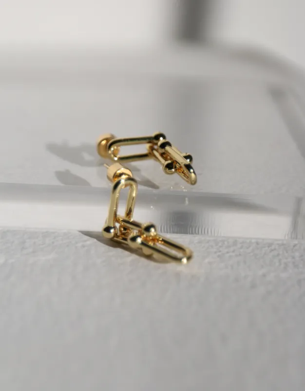 The Aine sold by 2020 Ave