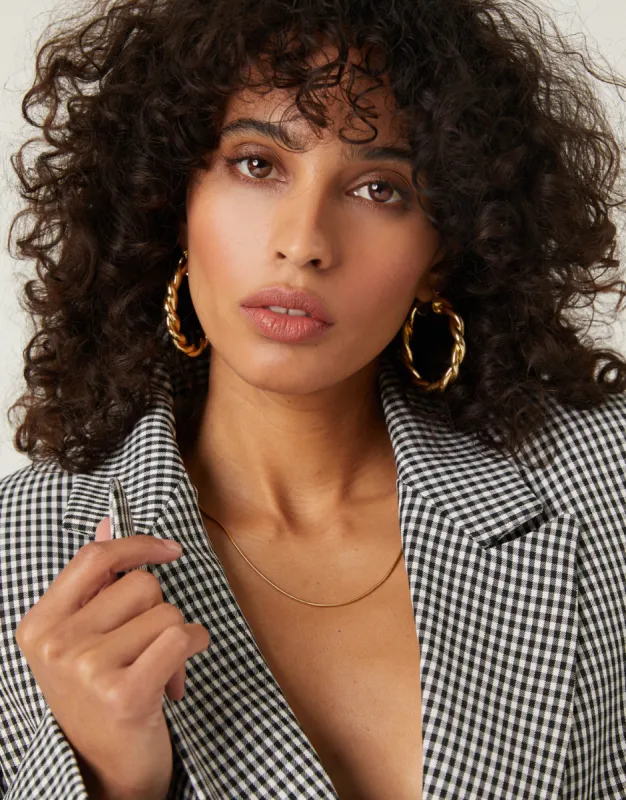 Snake Chain sold by 2020 Ave