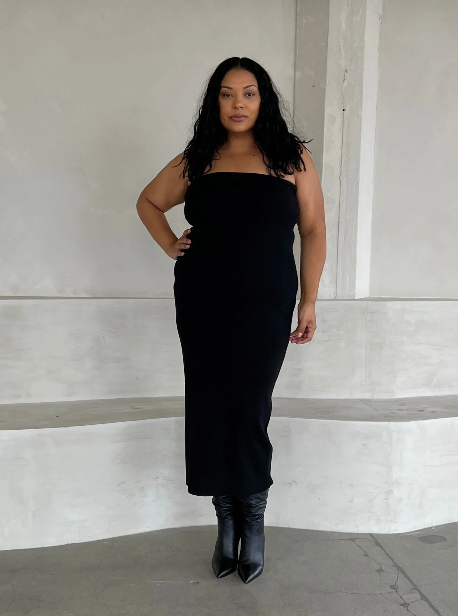 Plus Size Knit Tube Midi Dress sold by 2020 Ave product image thumbnail 2