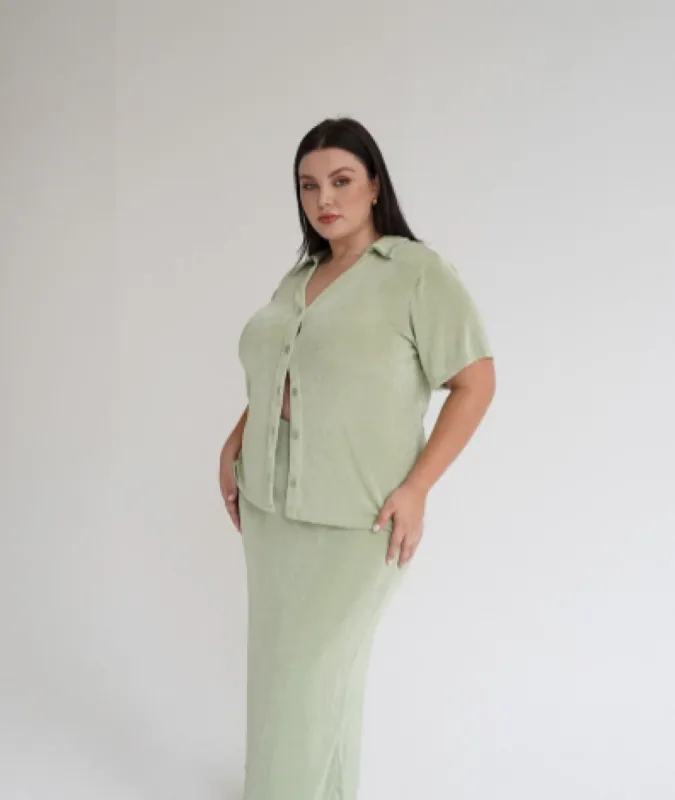 FB SALE - CHELSEA GREEN 6-8 sold by FAYT The Label