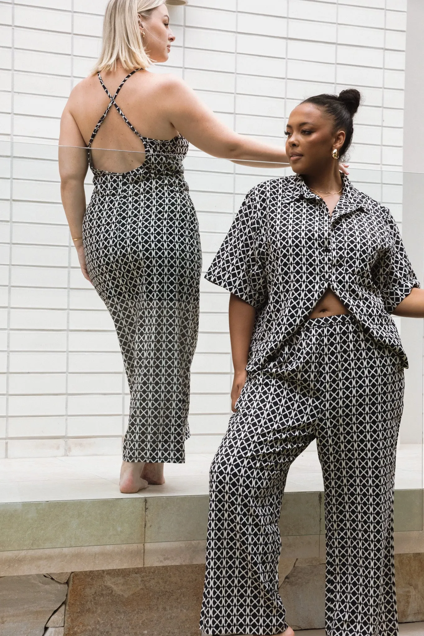 ZINNA DRESS GEO sold by FAYT The Label product image thumbnail 2