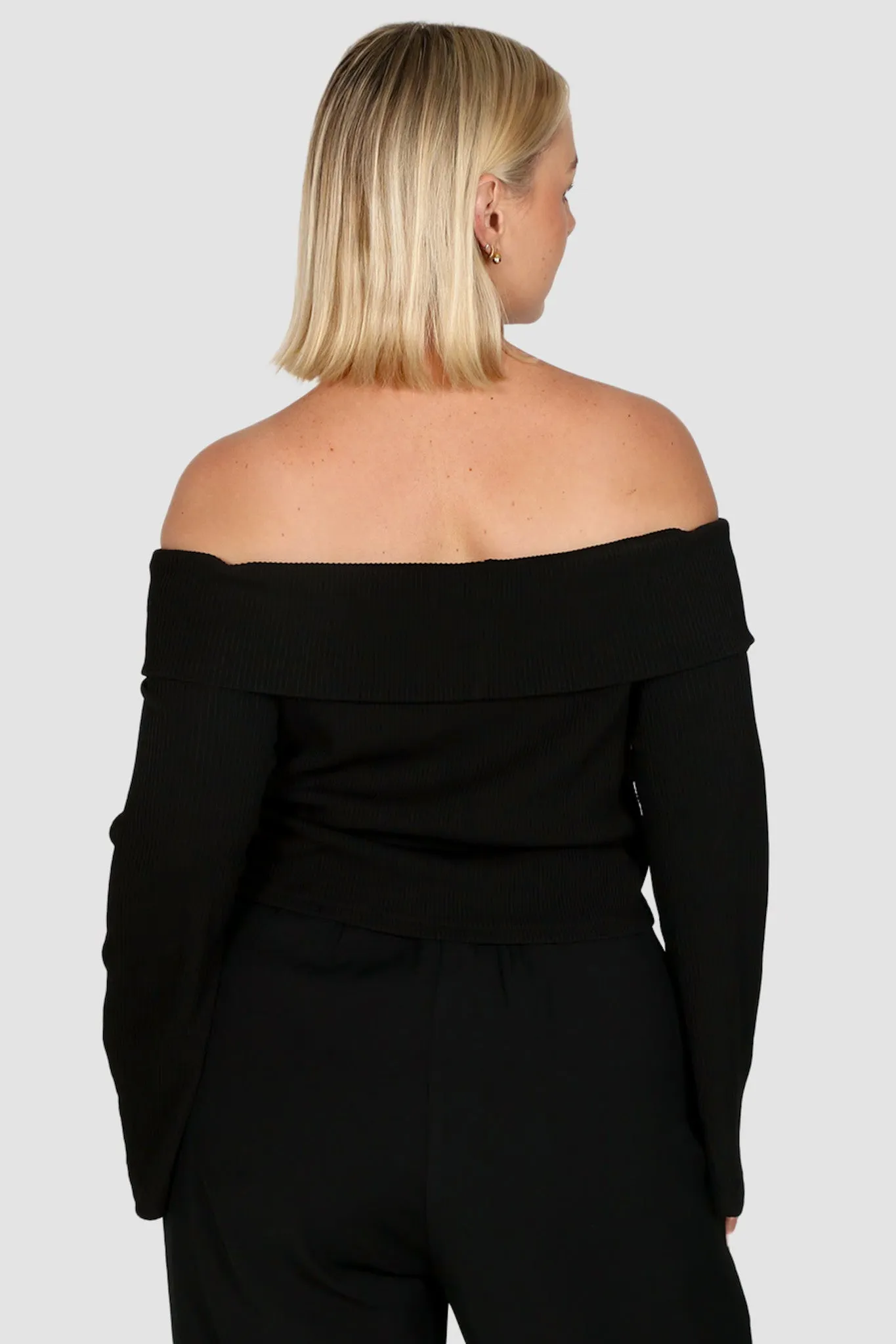 LOWEN OFF SHOULDER TOP BLACK sold by FAYT The Label product image thumbnail 5