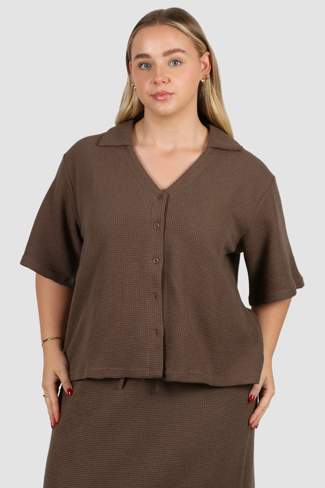 LUMI WAFFLE SHIRT MOCHA sold by FAYT The Label product image thumbnail 3