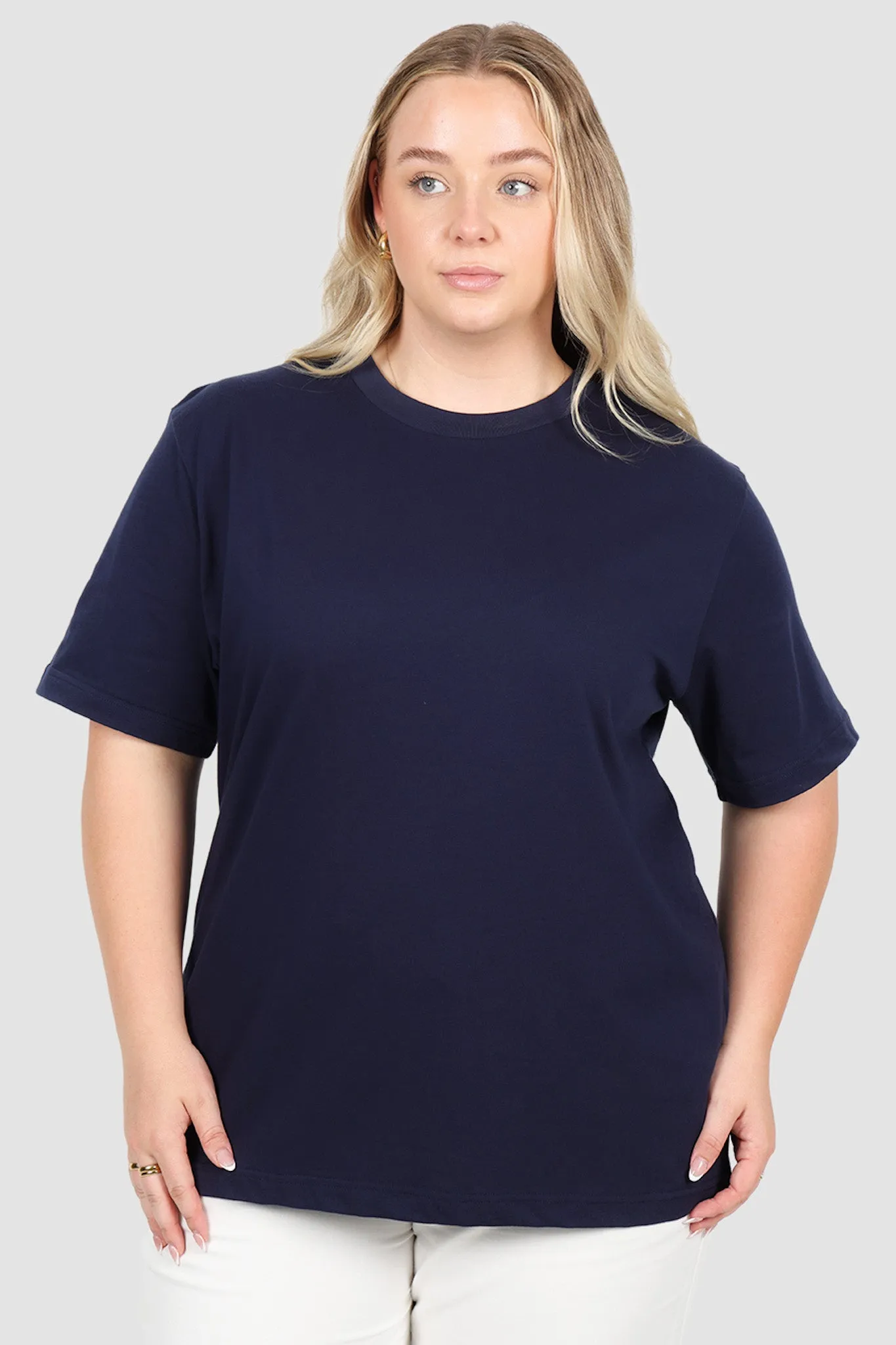SIGNATURE TEE NAVY sold by FAYT The Label product image thumbnail 2