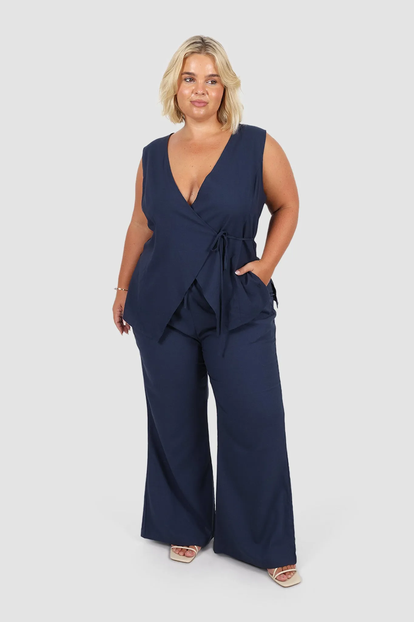 JEANI TOP NAVY sold by FAYT The Label product image thumbnail 5