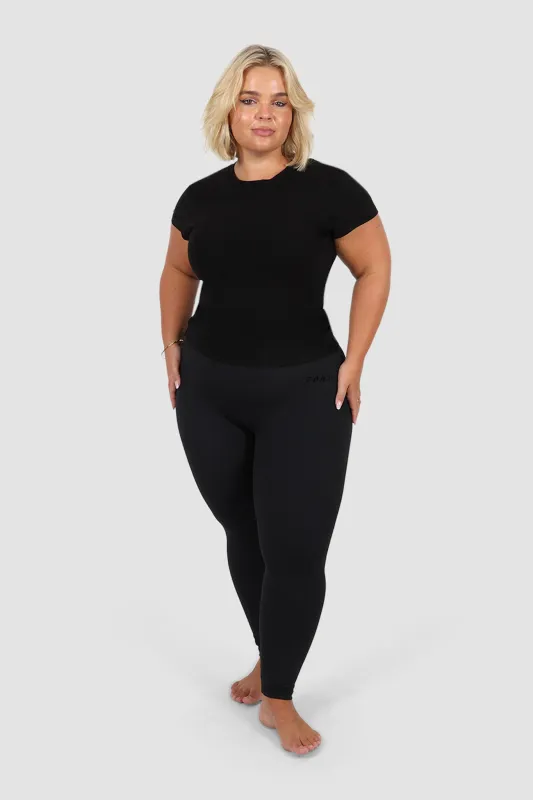 FORM BASE TIGHT 7/8 BLACKOUT sold by FAYT The Label