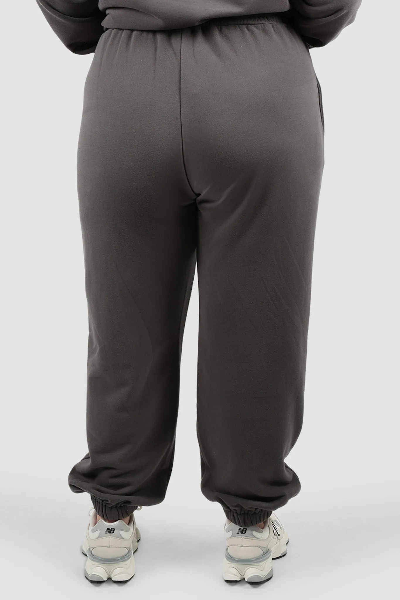 FAYT LOGO CUFF SWEATPANT CHARCOAL sold by FAYT The Label product image thumbnail 5