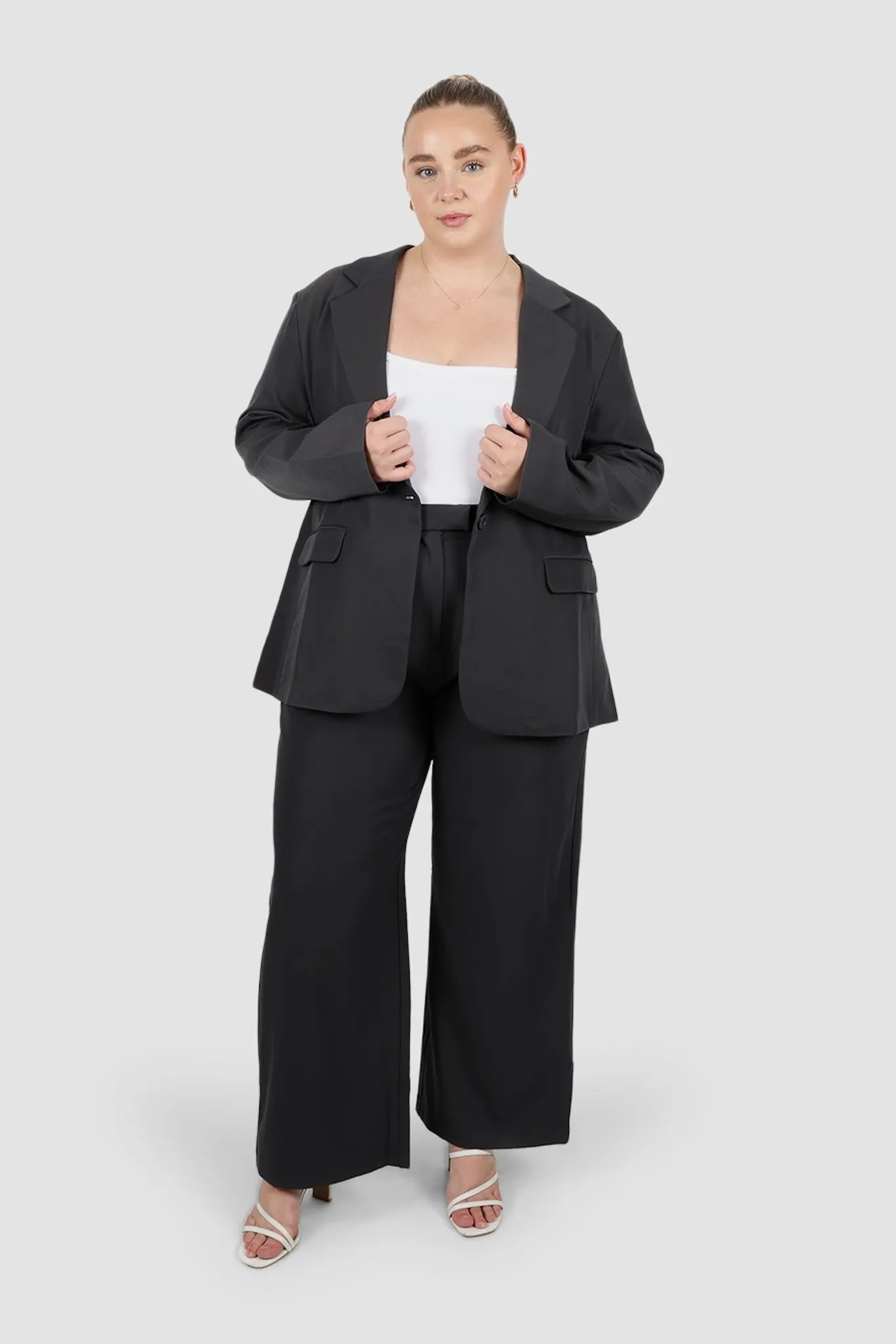 PORSCHA BLAZER CHARCOAL sold by FAYT The Label