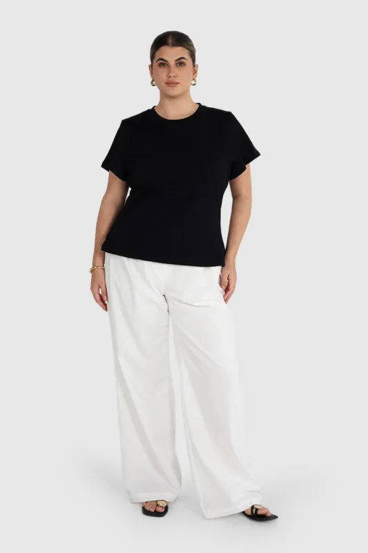 SIGNATURE SCULPT TEE BLACK sold by FAYT The Label