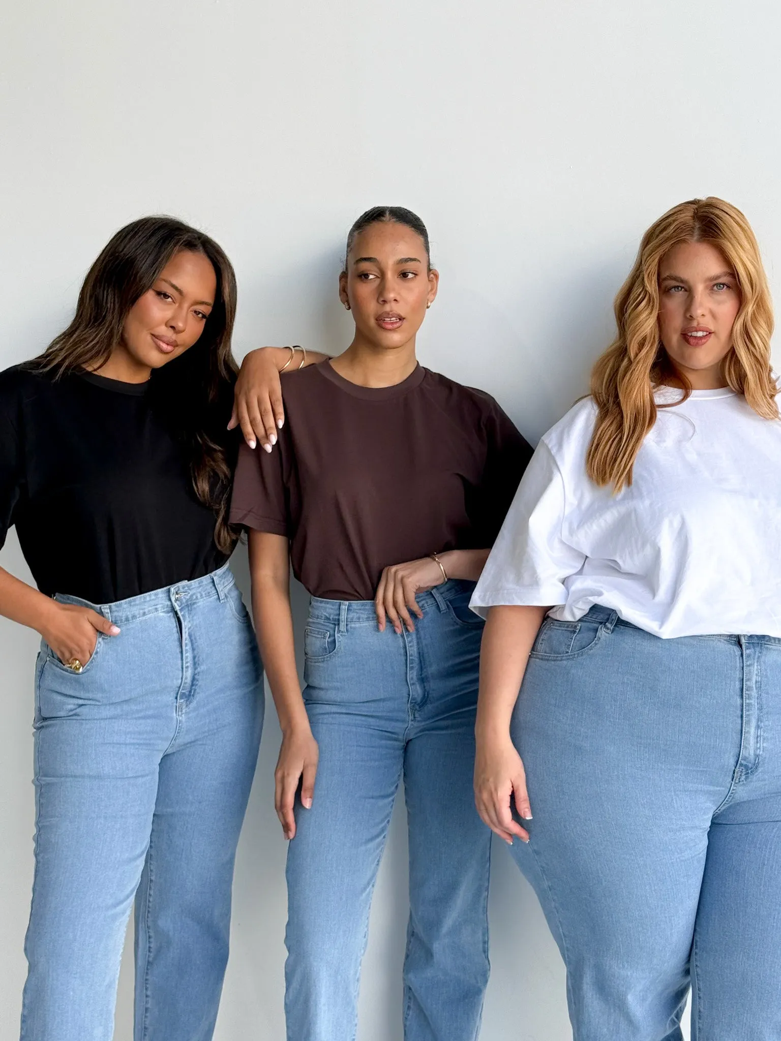 SIGNATURE TEE WHITE sold by FAYT The Label product image thumbnail 4