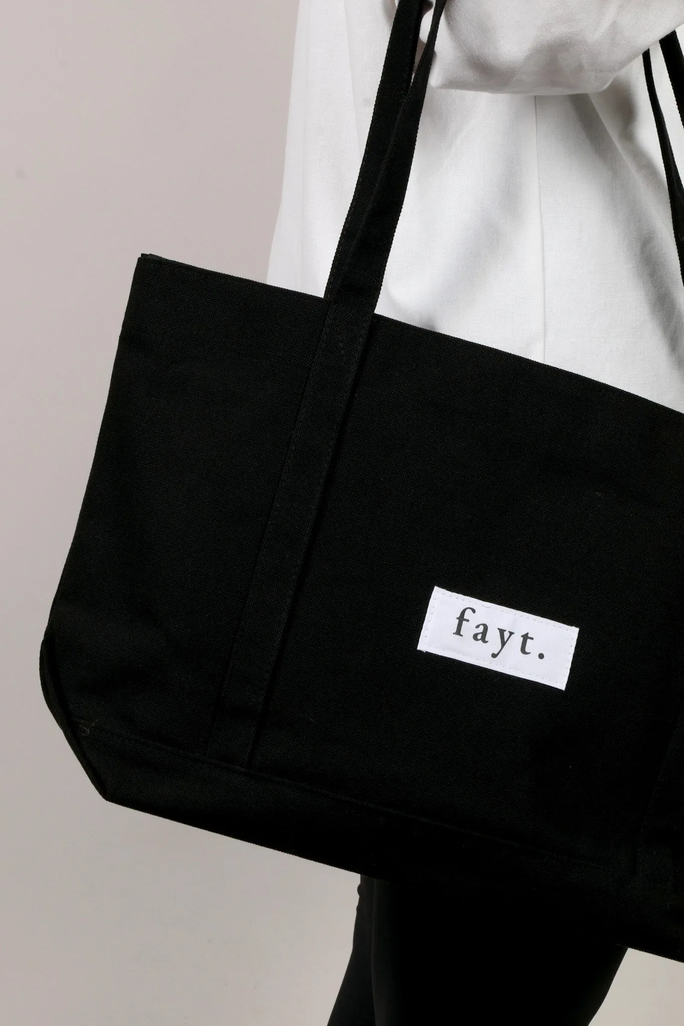 FAYT EVERYDAY TOTE BAG BLACK sold by FAYT The Label product image thumbnail 2