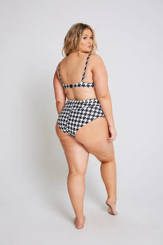 Summer Bottoms sold by Alpine Butterfly
