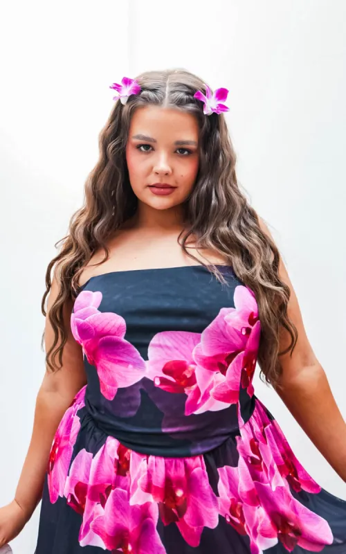 Flirty Feline Halter Mini sold by Alpine Butterfly